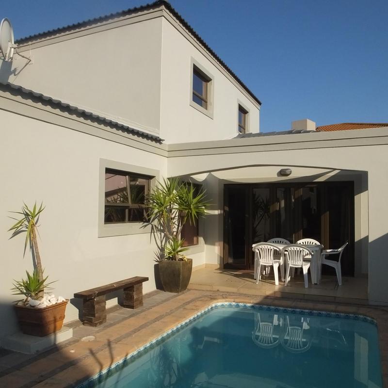 4 Bedroom Property for Sale in Calypso Beach Western Cape